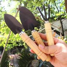 Mini plant and hand tools for soft strip demolition